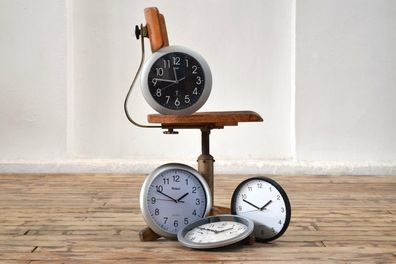 Set 4 Wanduhr Mebus Groß Digital Funk Konvolut 25cm gebraucht funktionsfähig