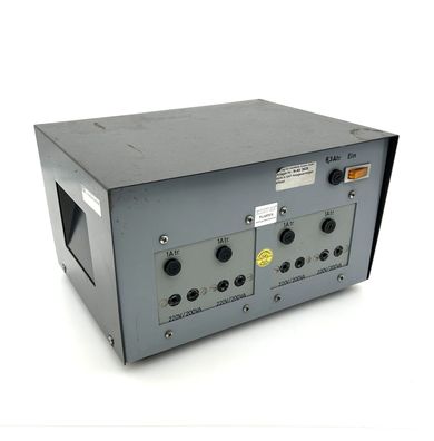 Schliemann Trafo Typ EBS 14/015 pri. 220 V 4-fach Trenntrafo N-AV 3629 T9/1058