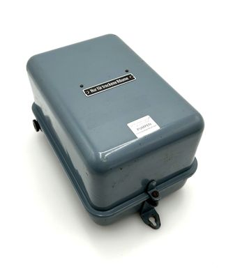 Trenntrafo Typ KB 5945832 pri. 220 V sec. 24 V 10,4 A Trafo T9/1062