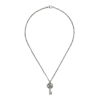 Gucci - YBB627757001 - GG Marmont Halskette in gealtertem Sterlingsilber mit Schlüsse