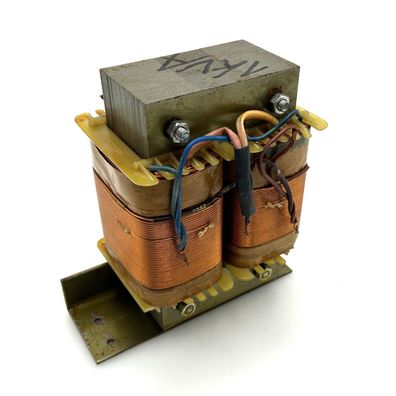 Transformator pri. 220 V sec. 110 V Zweikammertrafo Transformer T9/1070