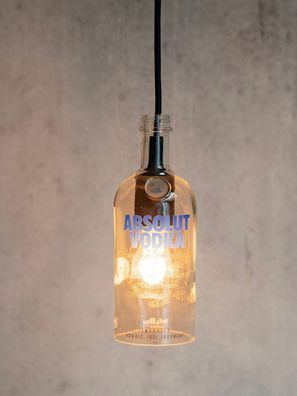 Pendelleuchte aus der Wodka Flasche - Absolut genial !