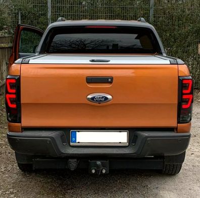 Upgrade Design LED Lightbar Rückleuchten für Ford Ranger T6 / T7 2012+ schwarz/rauc