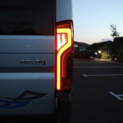 Upgrade Voll LED Rückleuchten für Fiat Ducato III (250, 290) 2006+ rot / rauch mit