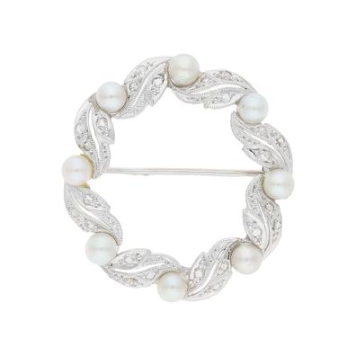 Brosche 585/000 Weißgold Akoya Zuchtperlen Diamanten getragen 25321170