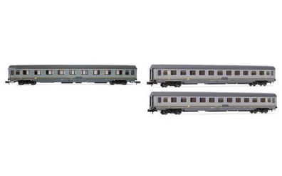 Arnold HN4393 FS, 3-tlg. Set Reisezugwagen UIC-Z1, big Spur N