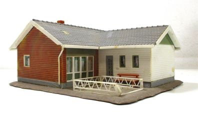 Fertigmodell H0 Faller 26001 Wohnhaus (H0-0282)