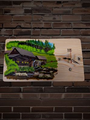 Wanduhr in Tanne mit Motiv Mühle von Hand gemalt