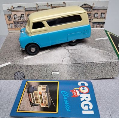 Bedford CA Dormobile Kleintransporter mit Seitenfenster blau/gelb , Corgi Classic
