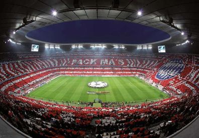 1. FC Bayern Stadion Fototapete Tapete Fußballstadion Gr. 3,66m x 2,54m