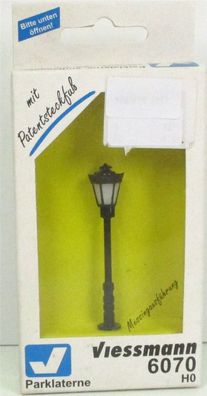 Spur H0 Viessmann 6070 Parklaterne schwarz OVP (Z120-9)