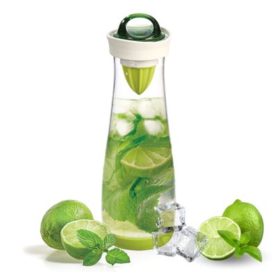 bremermann Karaffe 2in1 - mit Infuserstab, 1.1 Liter aus Kunststoff, grün