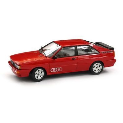 Audi quattro 1980 Modellauto 1:18 Miniatur Modell Venusrot A5-5893