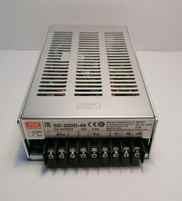Mean Well SD-200D-48 DC-DC Konverter 201W IN: 72-144V DC Out: 48V DC 4.2A
