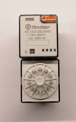 Finder 60.13.8.230.0040 Steckrelais 230VAC - 3 Wechsler 250/10A