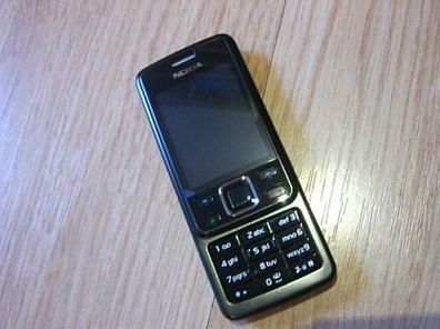 Nokia 6300 in black "wie" neu und mit Gutschein !
