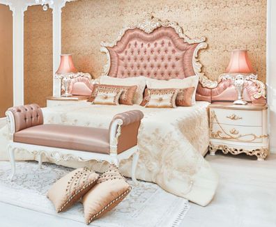 Casa Padrino Luxus Barock Schlafzimmer Set Rosa / Weiß / Creme / Kupferfarben - 1 Dop