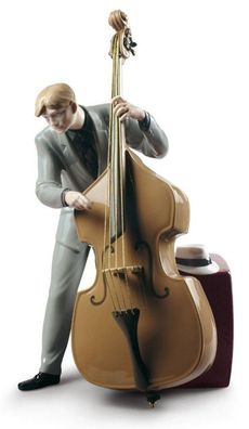 Casa Padrino Porzellan Skulptur Jazz Bassist Mehrfarbig 20 x H. 35 cm - Hangefertigte