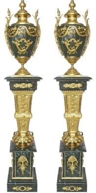 Casa Padrino Barock Deko Porzellan Vasen mit Marmor Säulen Set Grün / Gold 30 x 30 x