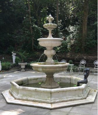 Casa Padrino Barock Springbrunnen mit Umrandung Grau Ø 350 x H. 280 cm - Gartenbrunne