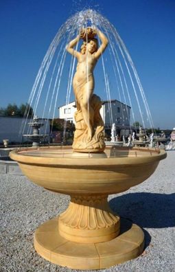 Casa Padrino Jugendstil Gartenbrunnen mit Jungfrau Skulptur Beige Ø 160 x H. 222 cm