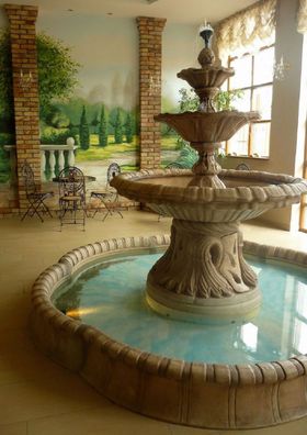 Casa Padrino Barock Garten Deko Springbrunnen Beige 181 x 181 x H. 180 cm - Prunkvoll