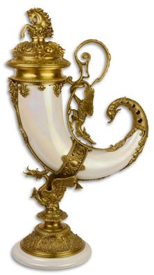 Casa Padrino Jugendstil Füllhorn mit Sockel Weiß / Gold 17,4 x 29,5 x H. 52 cm - Baro