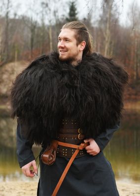 Schulterfell, Fellumhang Berserker Schwarz