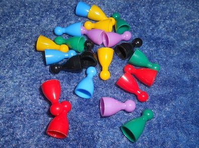 Spielsteine / Kegel aus Plaste in 6 Farben je 4 Steine