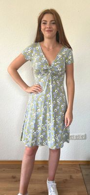 Italy 36 38 40 Sommerkleid Knotenkleid A-Linie knielang kurzarm Punkte Hellgrau