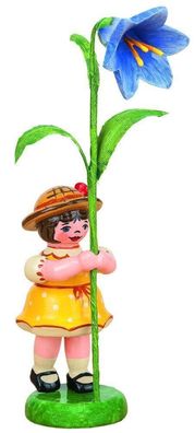 Hubrig Blumenkind Mädchen mit Blauglöckchen (11 cm)