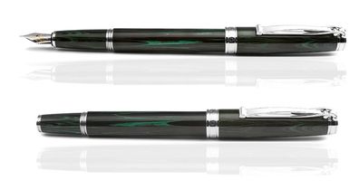 CLEO Ebonite Füllfederhalter Green, 18 K Feder Bicolor