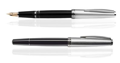 CLEO Classic Metall Kolbenfüllhalter Schwarz, 14k Goldfeder