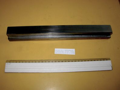DIN 508 T- Nuten ( Steine ) lange Stäbe mechanische Fertigung Nute 28 Länge 330 mm