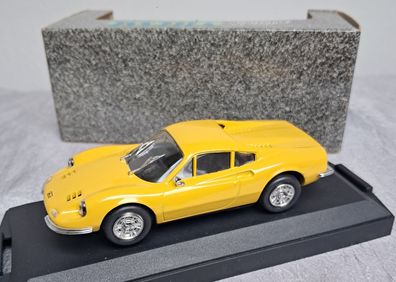 Ferrari Dino 1968 gelb , itesse