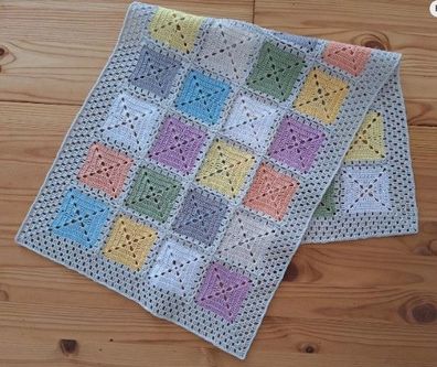 Häkeldecke 65x32cm bunt gehäkelt Baumwolle Häkelpatchwork crochet cotton