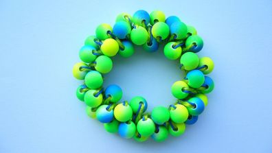 Haargummi Haarschmuck Haarband aus Perlen für Damen Mädchen (Art. Nr. k1 05)