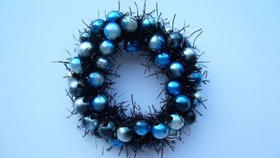 Haargummi Haarschmuck Haarband aus Perlen für Damen Mädchen (Art. Nr. k3 10)