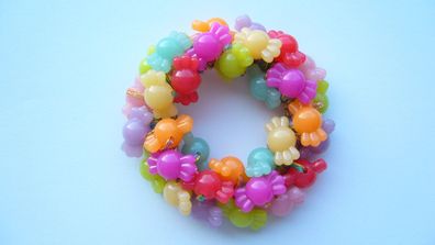 Haargummi Haarschmuck Haarband aus Perlen für Damen Mädchen (Art. Nr. k3 34)