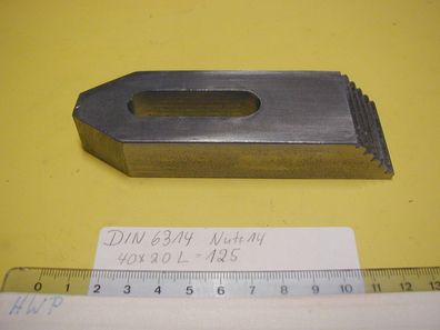 Spanneisen ähnlich DIN 6314 mit Stufen als Krallen zu M 12 Nute 14 L 120 mm Z5