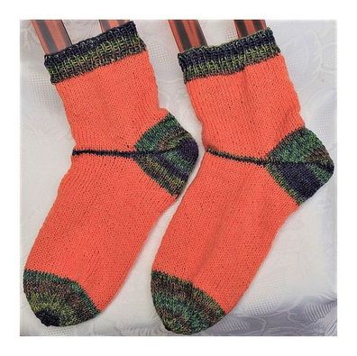 1 Paar handgestrickte Socken - Größe 36/37 - apricot
