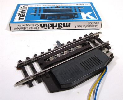 Märklin H0 2297 K-Gleis El. Entkupplungsgleis 9cm 1 Stück ohne OVP (3407k)