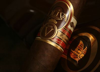 Oliva Serie V Melanio Limitada