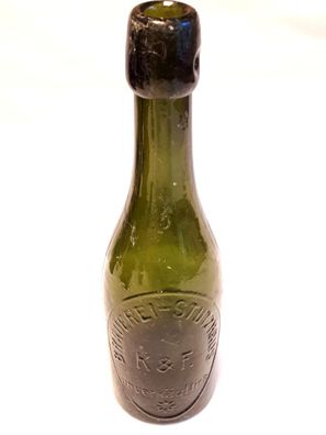 Alte Glasflasche Brauerei Stutzhaus K. und F