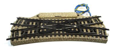 Märklin H0 5207 M-Gleis elektrische Kreuzungsweiche ohne OVP (Z92-11h)