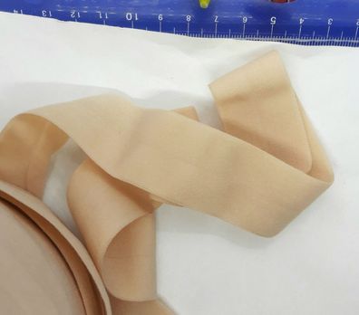 1m x 25mm Falzgummi Rollierband Einfassband elastisch soft matt Fb. Puder Sand