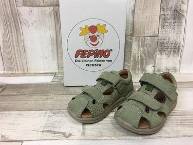 Ricosta Jungen Klett-Sandale grün Fersen und Zehen geschlossen
