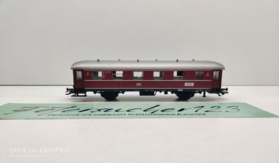 Märklin H0 AC 4335 Einheitsnebenwagen 2. Klasse / Bauart Bie / DB