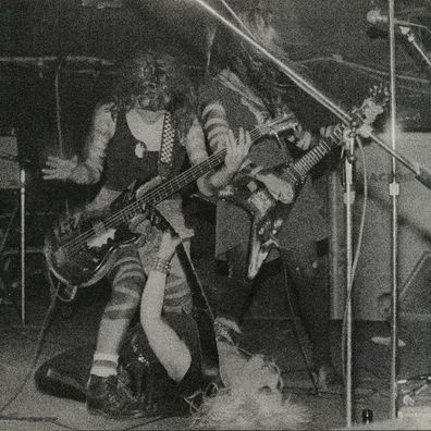L7: L7 - L7 - - (LP / L)