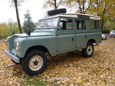 Revell 1:24 7047 Land Rover Series III